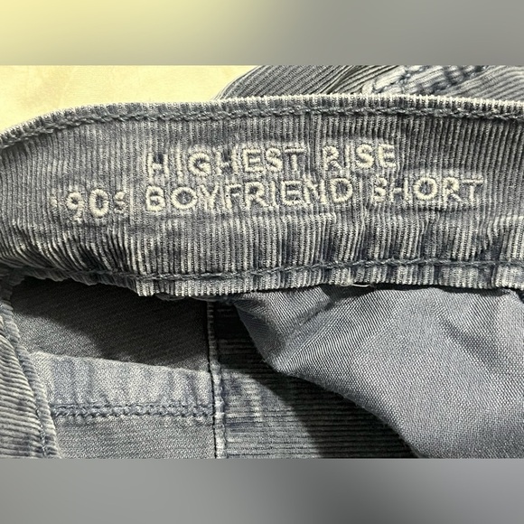 American Eagle Women’s Blue Highest Rise 90s Boyfriend Short Shorts Size 0 - Picture 8 of 14